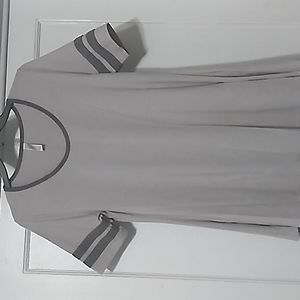 Lularoe Perfect Tee Medium